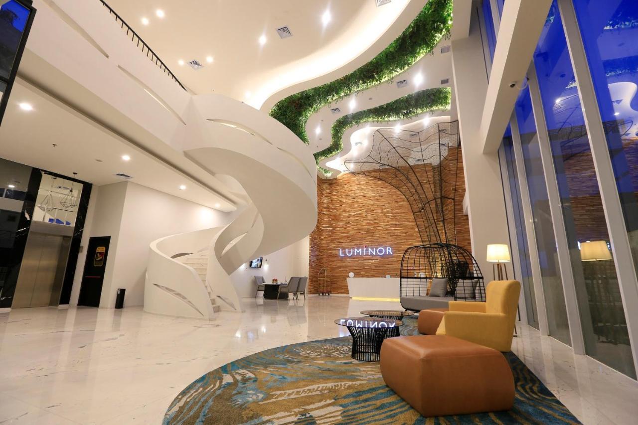 Luminor Hotel Purwokerto By Wh Exteriör bild
