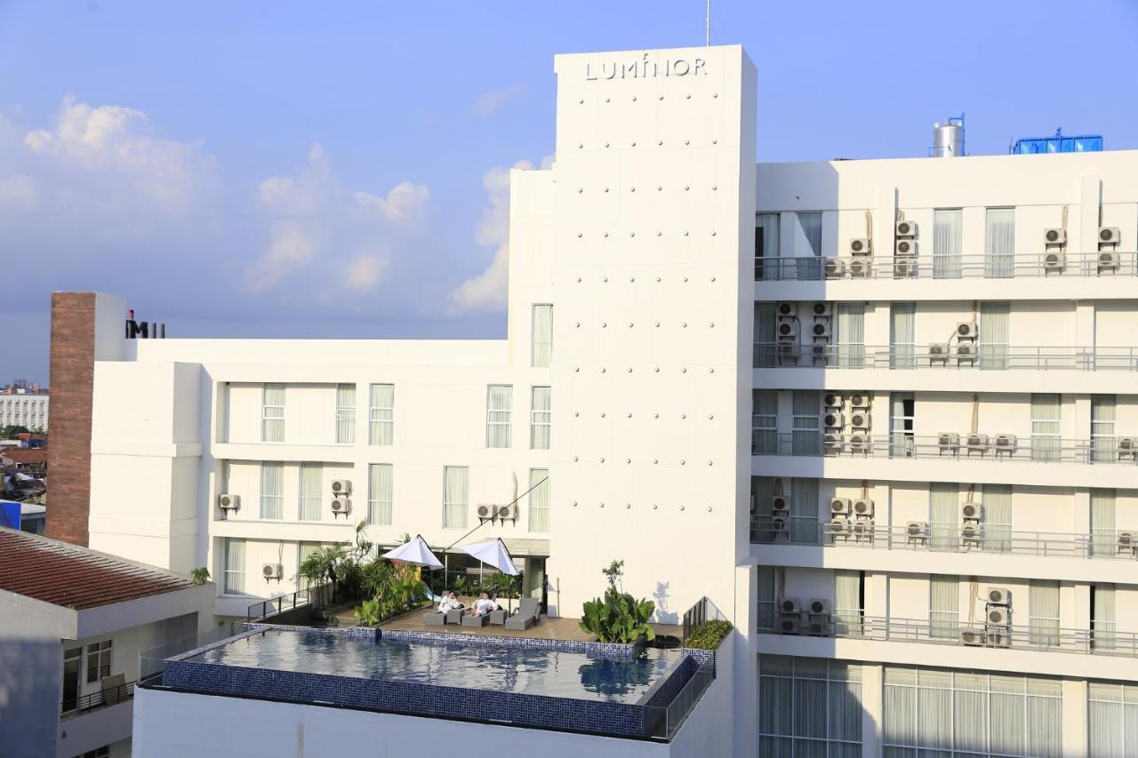 Luminor Hotel Purwokerto By Wh Exteriör bild